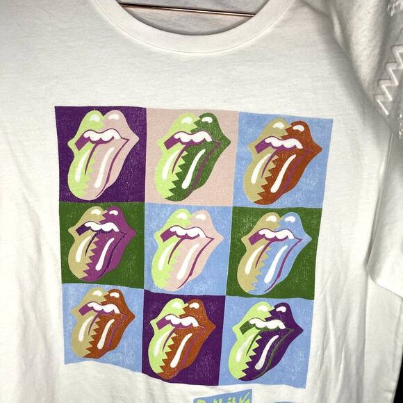 Daydreamer Rolling Stones 9 Licks Boyfriend Style Vintage White Tee size Medium - Picture 6 of 8